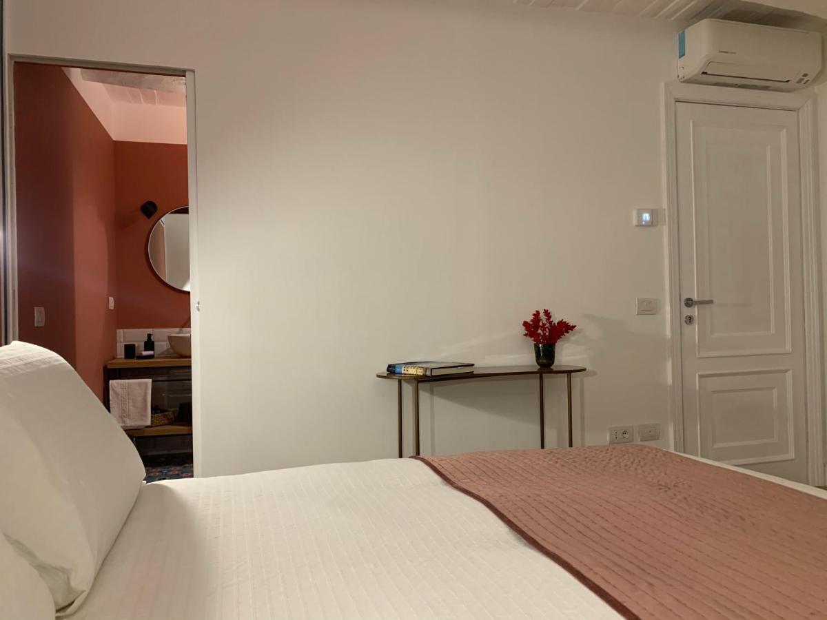 Ferrandina1 Guest House Napoli Bagian luar foto